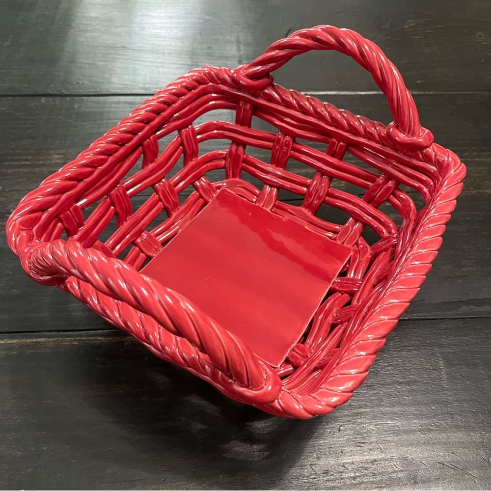 Ceramic Red Woven Chill and Heat Serving Basket